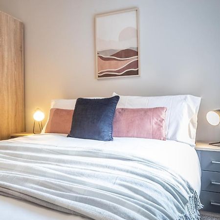 Elegant 1 Bedroom Apartments View & Parking By Opulent Sunderland (Tyne and Wear) Exterior photo